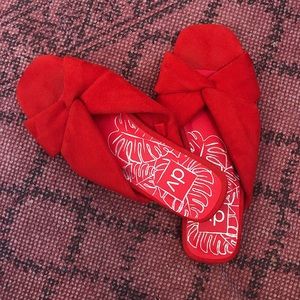 DV | Addie Microsuede Knotted Slide Sandals